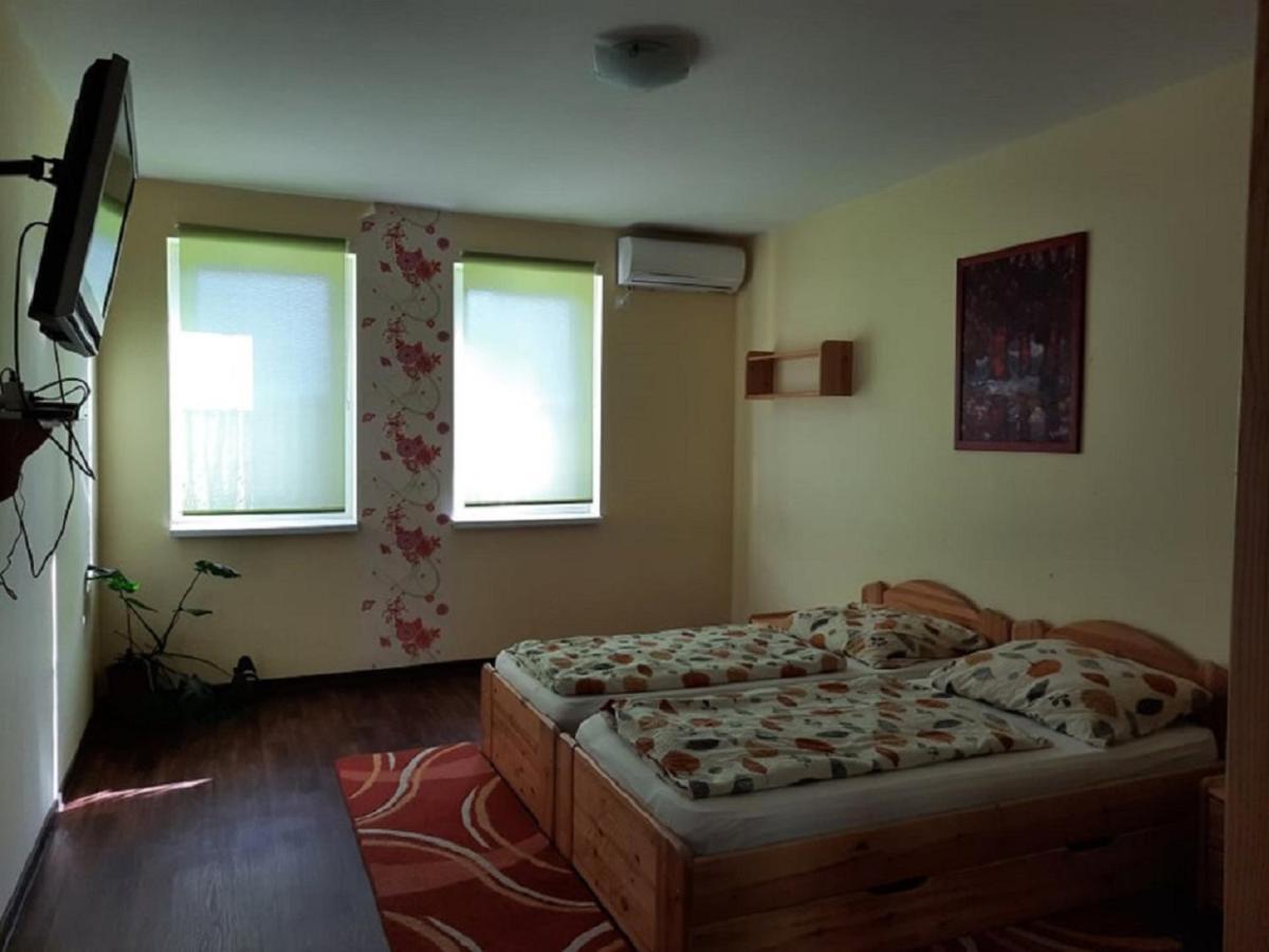Ponty Orso Vendeghaz Villa Nagybaracska Exterior photo